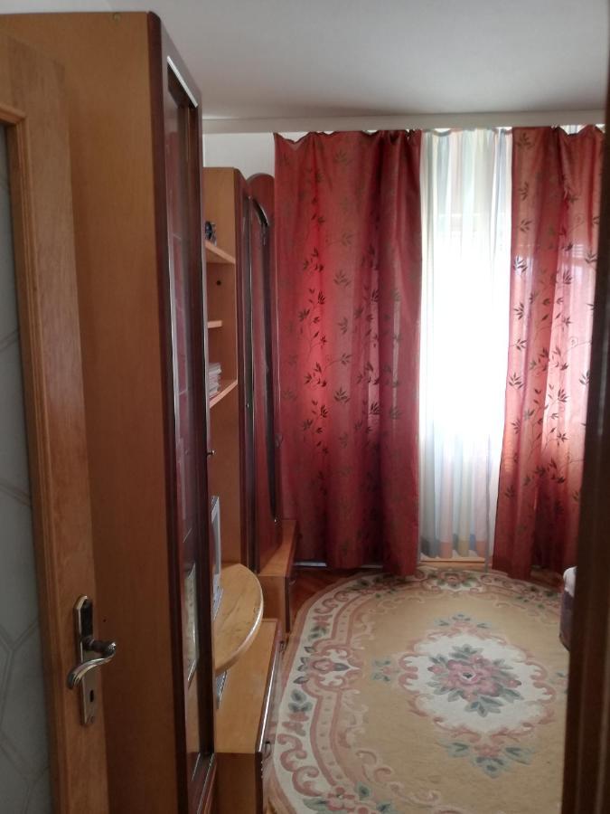 Apartment Neversea Beachfront 2 Bedroom Constanta